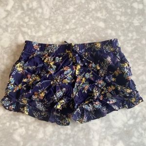 High-waisted Shorts